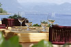 Restaurant Mit Blick Auf Sirmione Am Gardasee