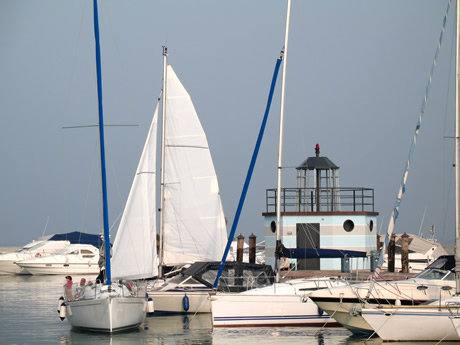 Sailing boat at Padenghe del Garda photo