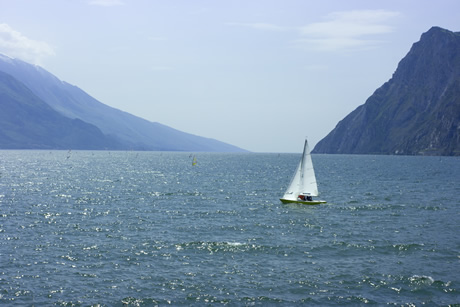 Sailing on lake Garda photo