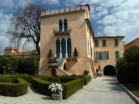 Villa in Bardolino lake Garda photo