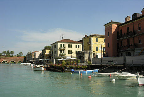 Pescheira lac de Garde photo