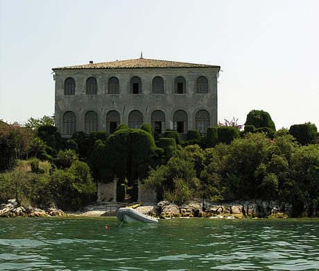 Casa veche lacul Garda Italia foto