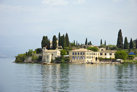 Punta S Virgilio lacul Garda foto