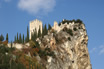 Castel Pe Faleza Lacul Garda